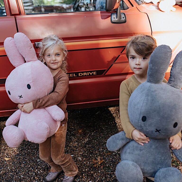 Peluche Lapin Miffy Velours Côtelé XL