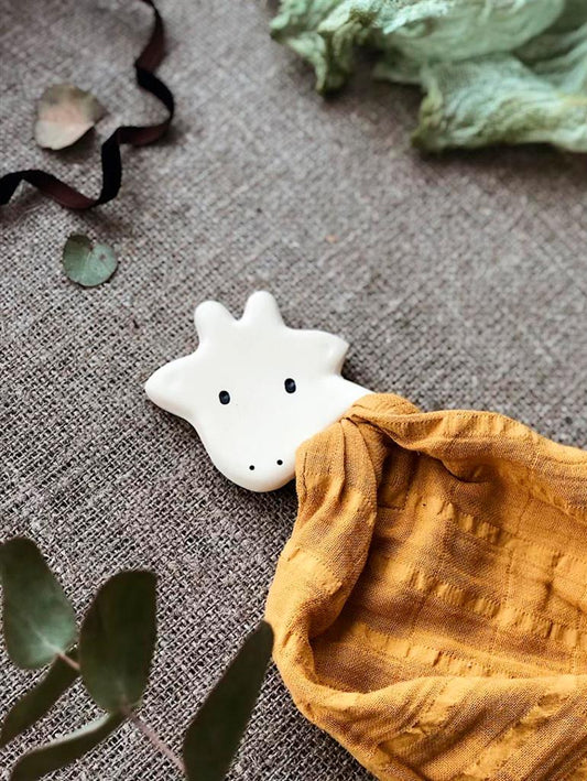 Doudou Girafe, vue 2 – Tikiri