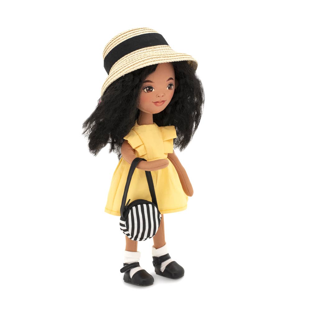 Poupée Tina avec robe jaune 32 cm