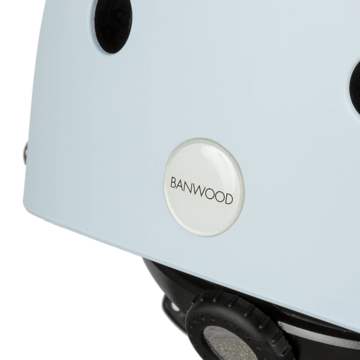 casque enfant bleu ciel mat banwood