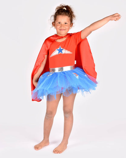 Super Wondergirl avec cape 110-116 cl 4-6 ans