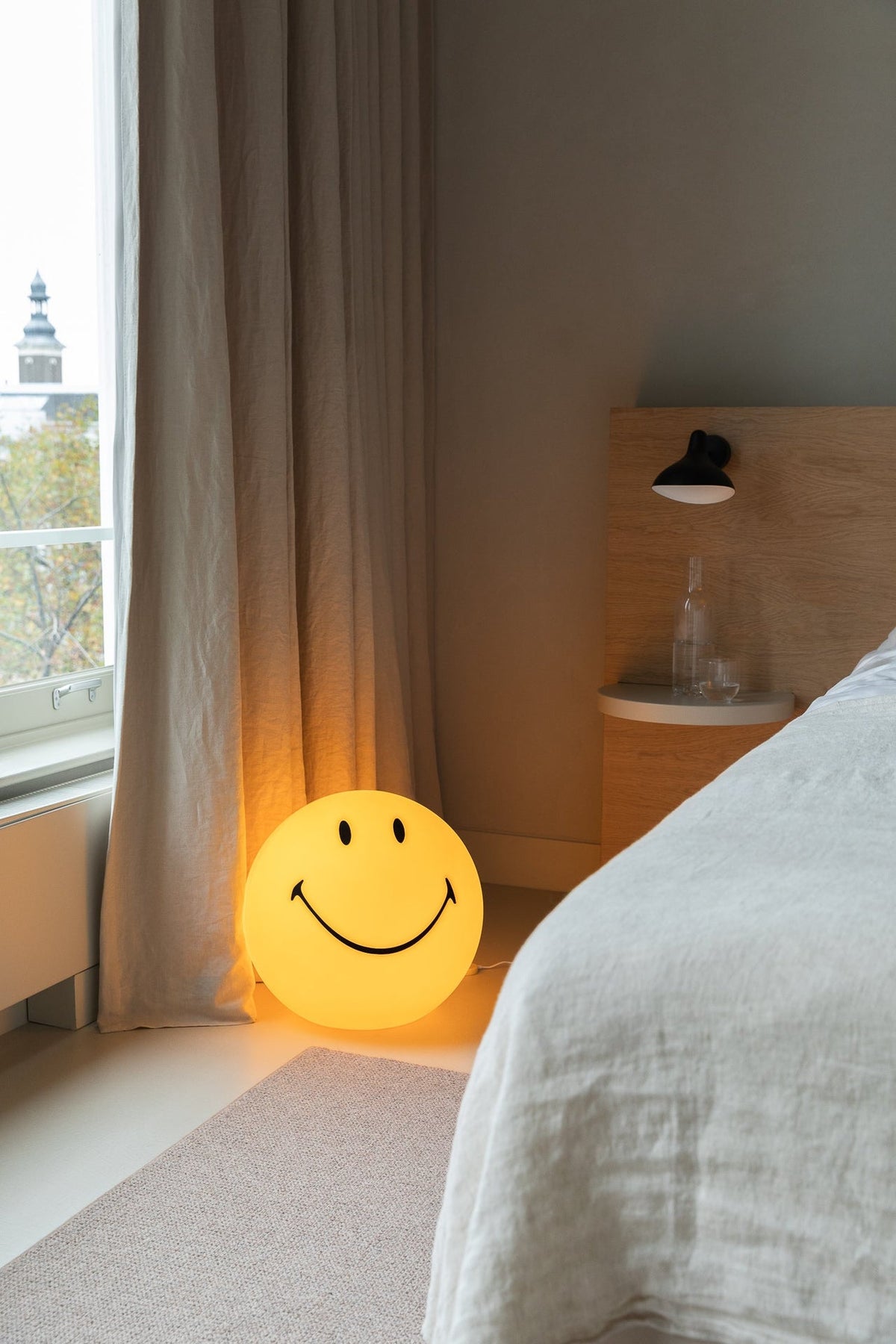Lampe Smiley XL High Light Mr Maria, détail complémentaire