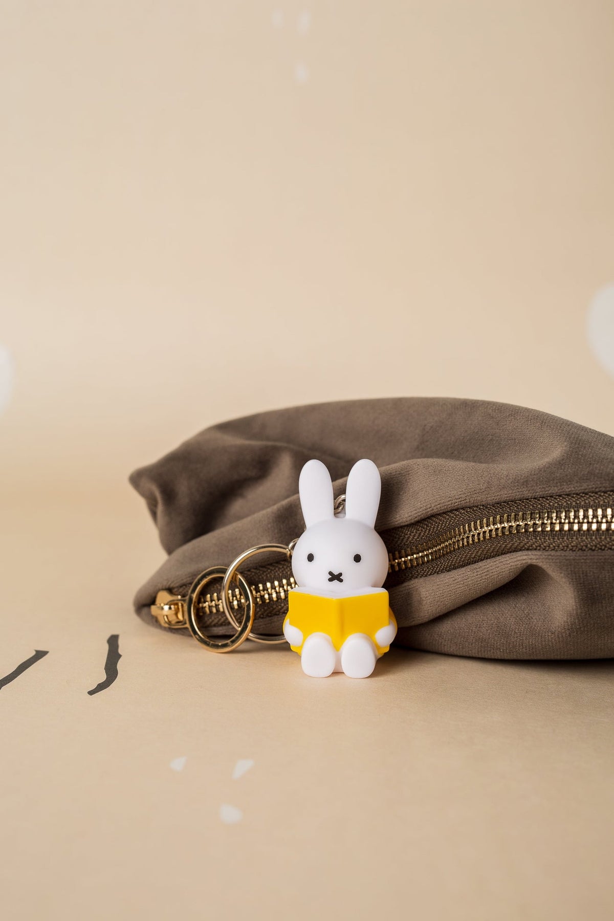 Porte-clés Lapin Miffy Livre