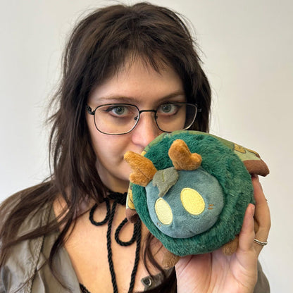 Peluche Alter Egos Série 19 – Bog Papillon de Nuit