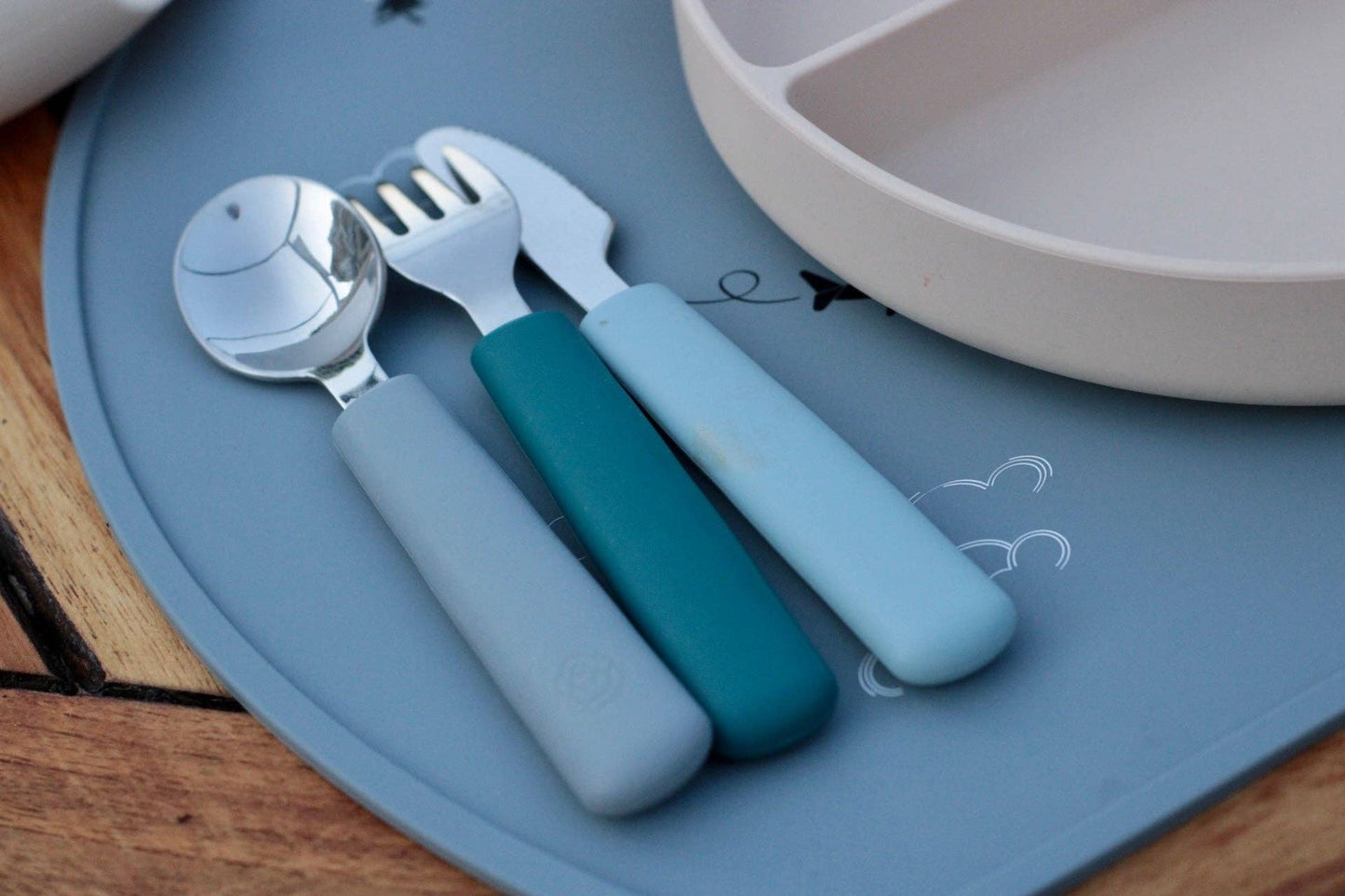 Set de couverts fourchette/cuillère/couteau - gris et bleu